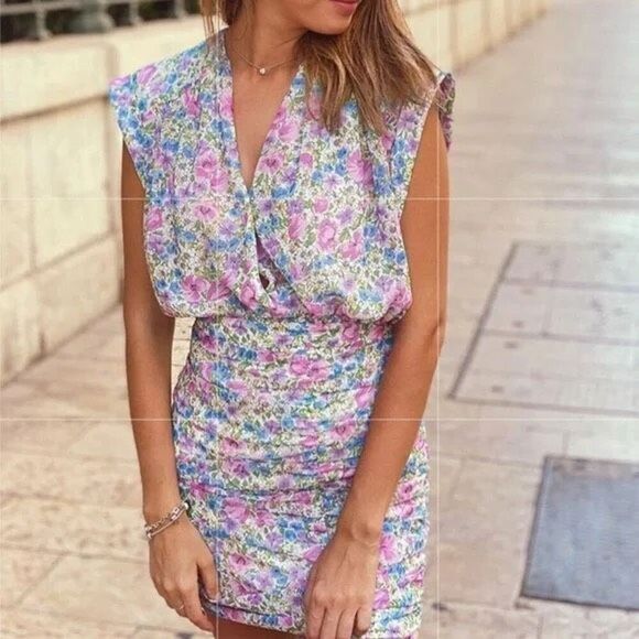 ✨Zara NWT Printed Ruching Patel Pink Floral Sz Medium Dress✨ - Picture 1 of 8